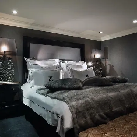 Le Saint Roch Hotel 5*