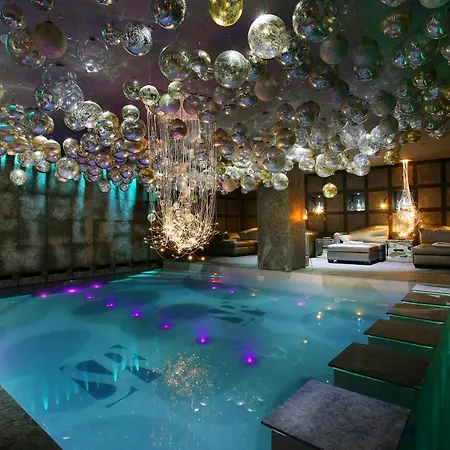 Le Saint Roch 5* Courchevel