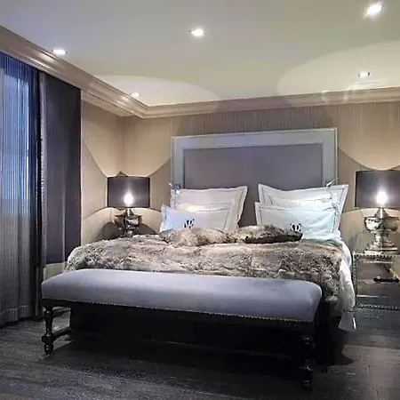 Saint Roch Hotel 5*
