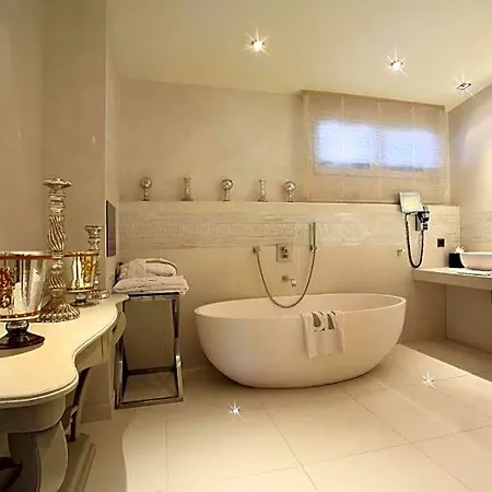Hotel Saint Roch