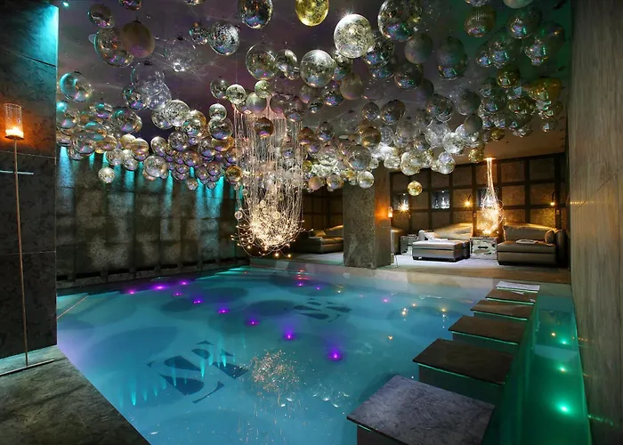 Le Saint Roch 5* Courchevel