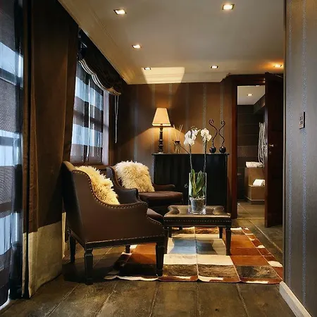 Le Saint Roch Hotell Courchevel
